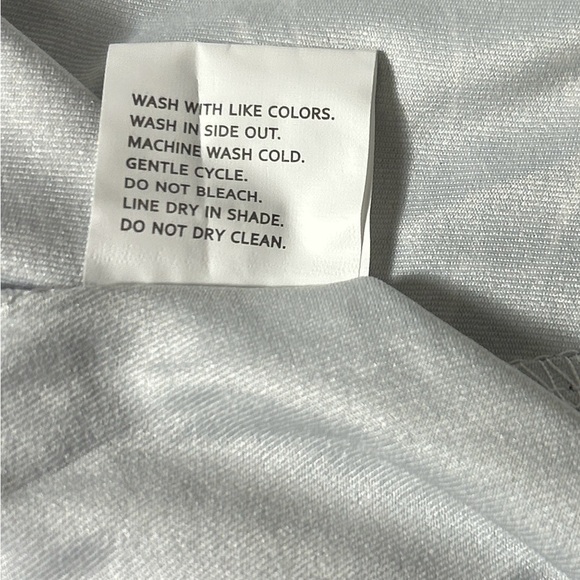 Tank Top V-Neck Black, White & Gray Abstract Pattern Soft & Size 5XL = 22W NWOT. - Picture 4 of 8